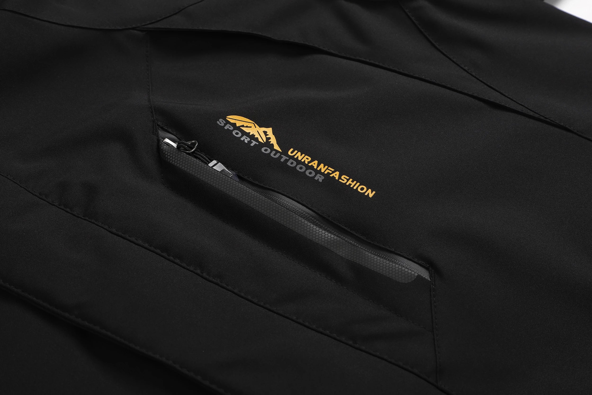 Men’s Spring Autumn Outdoor Water Repellent Jacket Windproof Wear Resistant Detachable Hood for Camping Fishing Mountaineering Hiking