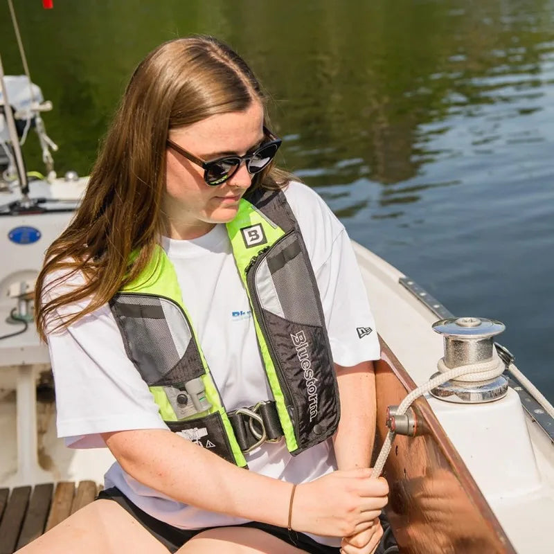 BLUESTORM Stratus 35 Inflatable Life Jacket PFD for Adults, USCG‑Approved Automatic Self‑Inflating Life Vest