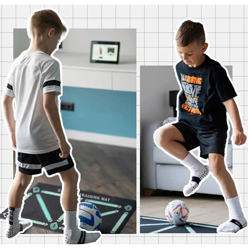 Durable Non Slip Football Training Mat Foldable Carpet Dribbling Training Mat Children’s Indoor Football Equipment