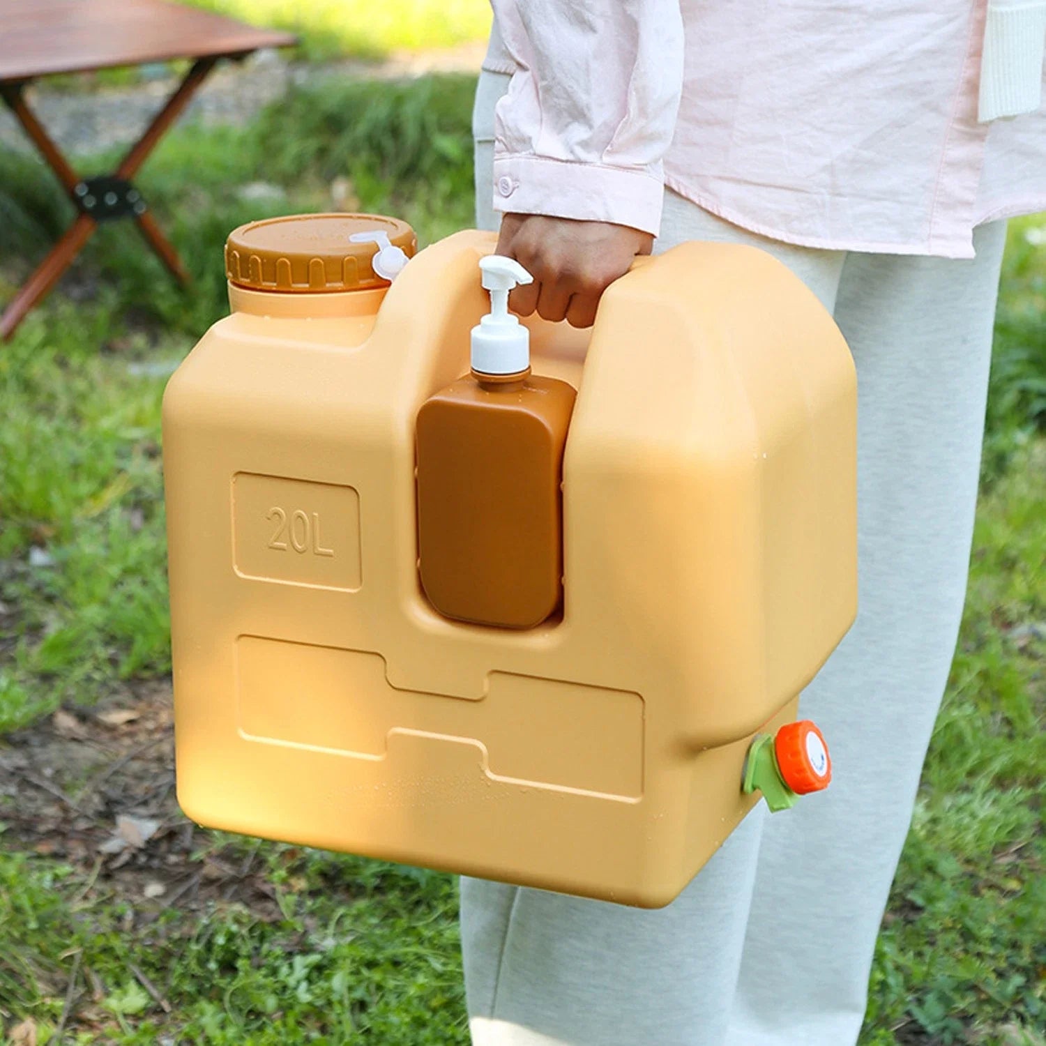 20L Emergency Water Container Large Capacity Portable Camping Water Bag with Spigot for Outdoor Hiking and Picnics